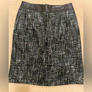 Textured Faux leather trim skirt